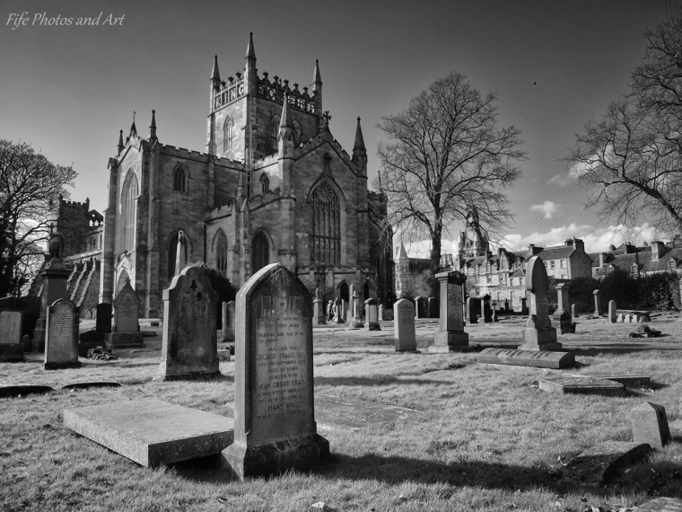 Dunfermline Abbey - Silver Efex Pro image