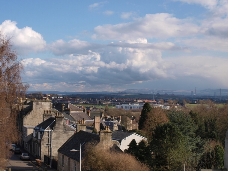 View south from Dunfermline Abbey - original image